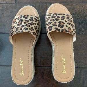 Bonnibel Cheetah wedge flip flops